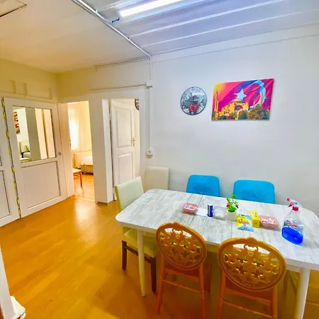 Hagia Sophia Liffe Apartmentd 3*