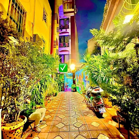 Hagia Sophia Liffe Apartmentd Ξενοδοχείο με διαμερίσματα 3*