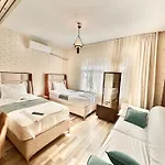 Ξενοδοχείο με διαμερίσματα Hagia Sophia Liffe Apartmentd